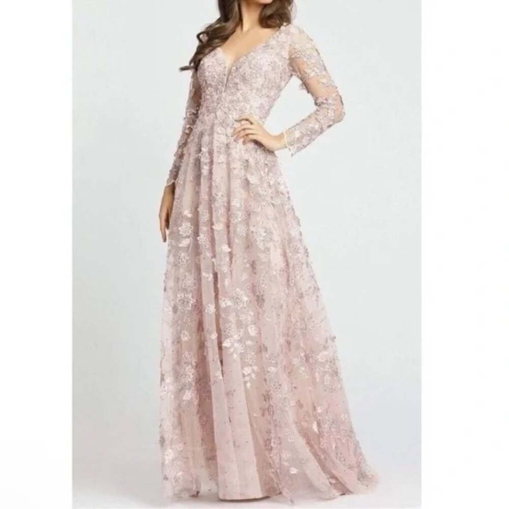 Mac Duggal Long Sleeve Lace Dress in Blush Pink